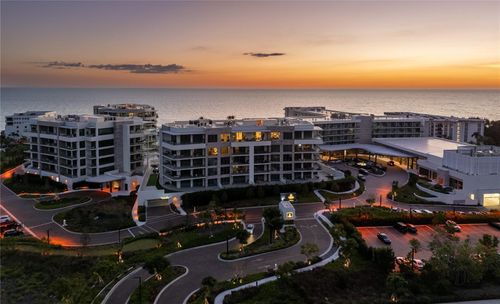617-1591 Gulf Of Mexico Dr, Longboat Key, FL, 34228-3402 | Card Image