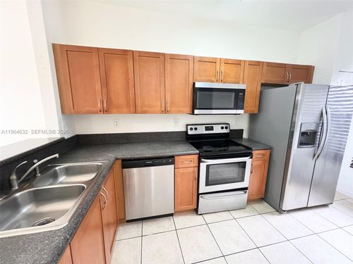 8-4915 Sw 140th Ter, Miramar, FL, 33027-6202 | Card Image