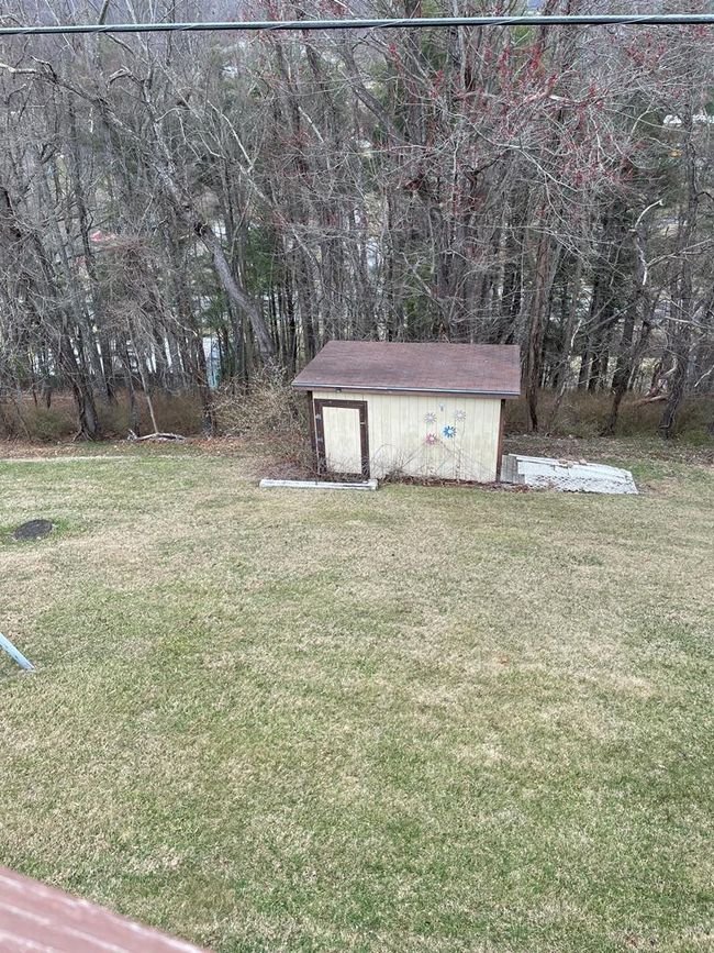 348 Rainbow Cir, House other with 3 bedrooms, 2 bathrooms and null parking in Independence VA | Image 23