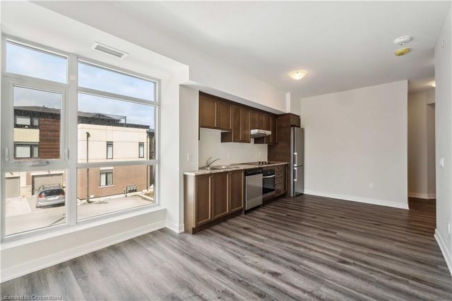 208 - 600 N Service Rd, House attached with 2 bedrooms, 1 bathrooms and 1 parking in Stoney Creek ON | Image 10
