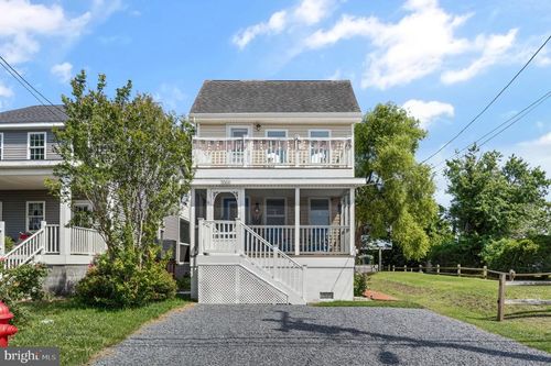3566 Main St, CHINCOTEAGUE ISLAND, VA, 23336-1554 | Card Image