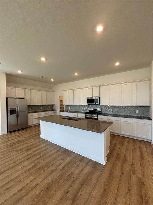 REPRESENTATIVE NOT ACTUAL HOME | Image 10