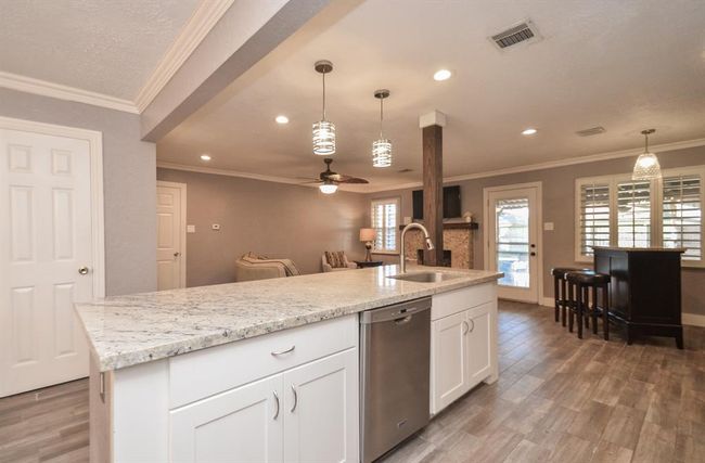 Updated lighting and beautiful cabinetry | Image 6
