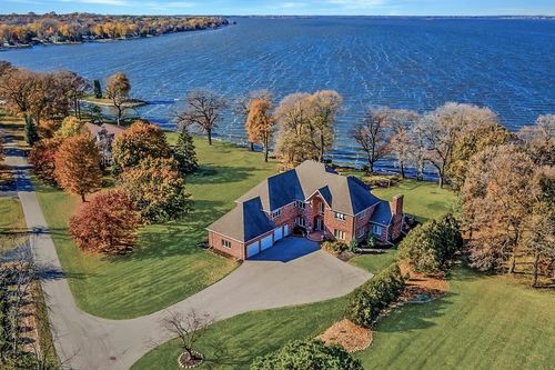 3050 Waldwic Lane, Algoma, WI, 54904 | Card Image