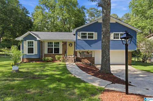 440 20th Ct Ne, CENTER POINT, AL, 35215-5020 | Card Image