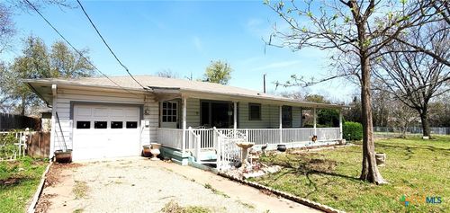 112 College Ave, Oglesby, TX, 76561-2006 | Card Image