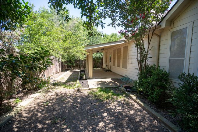 View of backyard & patio | Image 34
