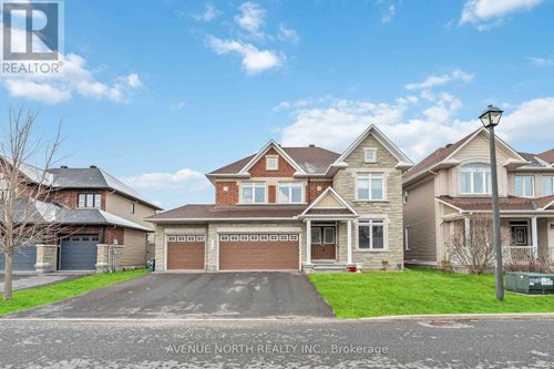 760 Lakebreeze Cir, Orléans, ON, K4A0R6 | Card Image