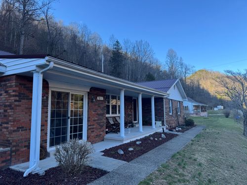 7811 Highway 30 E, Jackson, KY, 41339-7912 | Card Image