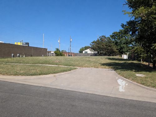 642 N Sheridan Ave., Wichita, KS, 78203 | Card Image