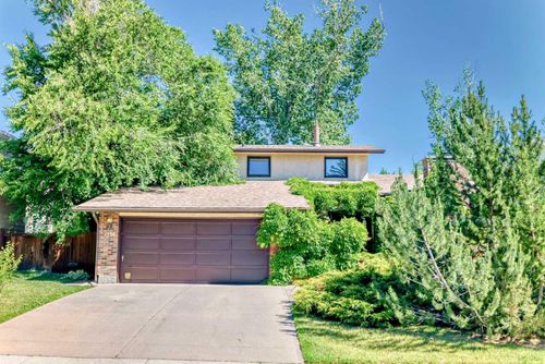 1336 116 Ave Sw, Calgary, AB, T2W2A5 | Card Image