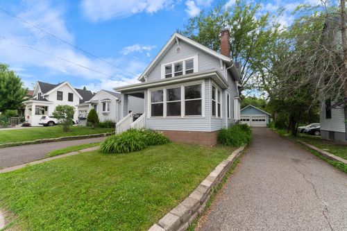 211 W Saint Marie St, Duluth, MN, 55803-2615 | Card Image