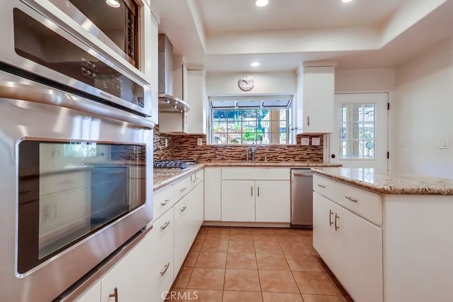 Kitchen | Image 19