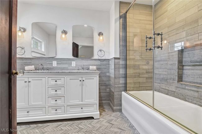 17436 Clifton Blvd, House other with 3 bedrooms, 3 bathrooms and null parking in Lakewood OH | Image 4