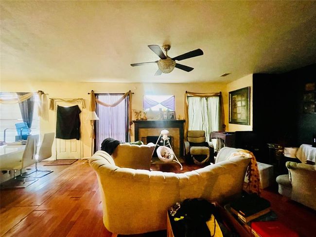 20702 Dappled Ridge Way, House other with 5 bedrooms, 3 bathrooms and 2 parking in Humble TX | Image 4
