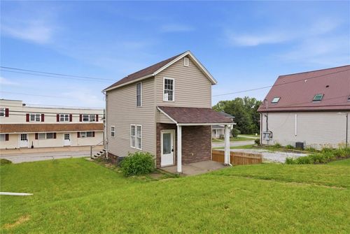 2212 Freeport Road, Harrison Twp, PA, 15065 | Card Image