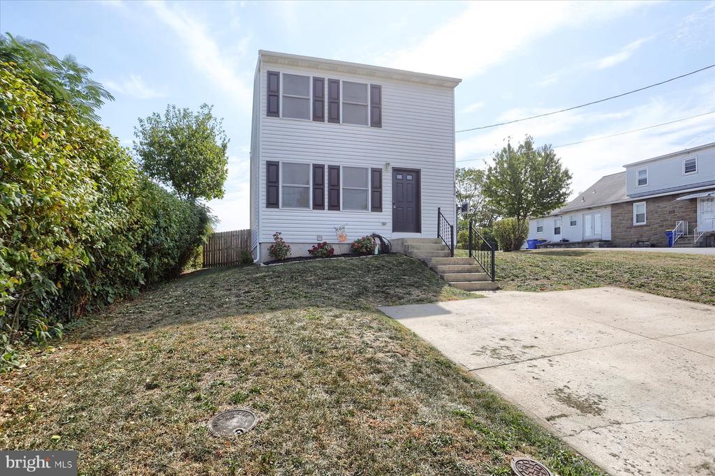 Clearfield St, Harrisburg, PA 17111
