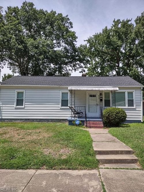 635 46th Street, Newport News, VA, 23607 | Card Image
