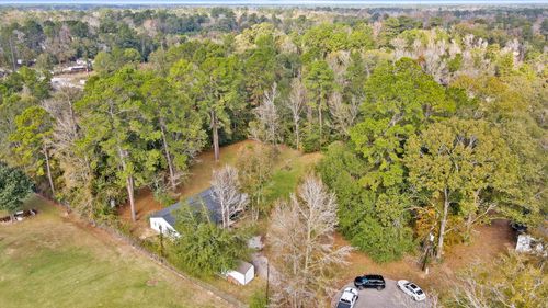 17078 Oak Grove Ln, New Caney, TX, 77357-3389 | Card Image