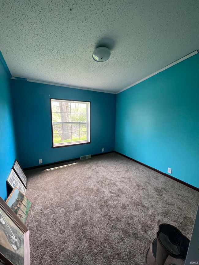 4055 S Mill Rd, House other with 3 bedrooms, 2 bathrooms and null parking in Carbon IN | Image 12