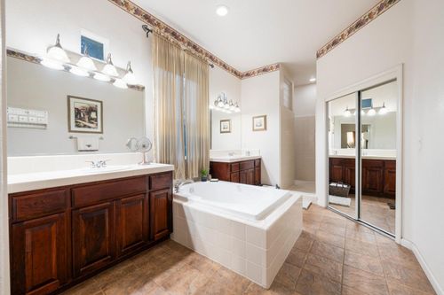 7788 Tigerwoods Dr, Sacramento, CA, 95829-6607 | Card Image