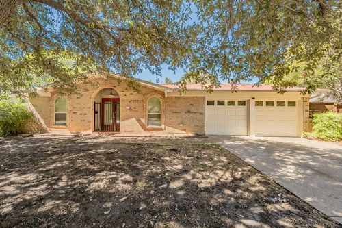 5216 Wentworth St, Fort Worth, TX, 76132-2001 | Card Image
