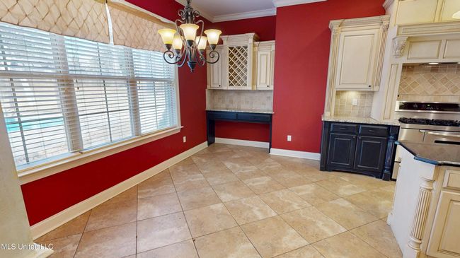 Breakfast Area | Image 18