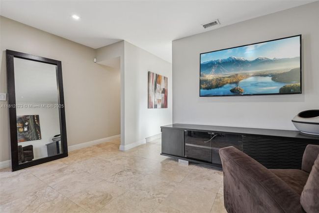 15050 E Falcons Lea Dr, House other with 4 bedrooms, 4 bathrooms and null parking in Davie FL | Image 19