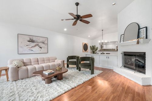 apt-e-11127 Pinehurst Dr, Austin, TX, 78747-1447 | Card Image