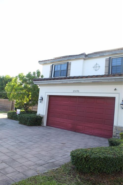 25096-25096 Sw 118th Ave, Homestead, FL, 33032-3424 | Card Image