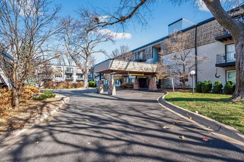 219-181 Little Canada Rd E, Little Canada, MN, 55117-1323 | Card Image