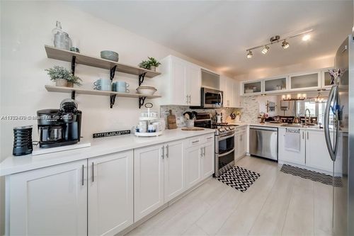 apt-406-2560 Nw 103rd Ave, Sunrise, FL, 33322-6847 | Card Image