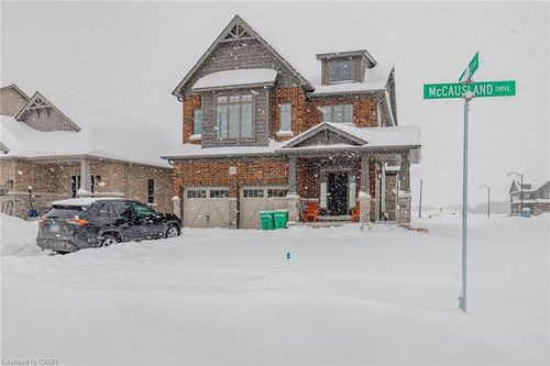 {{alt}} | Card Image