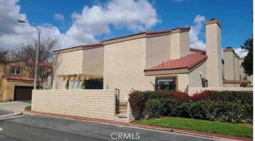 2700 Via Colina, Fullerton, CA, 92835-2823 | Card Image