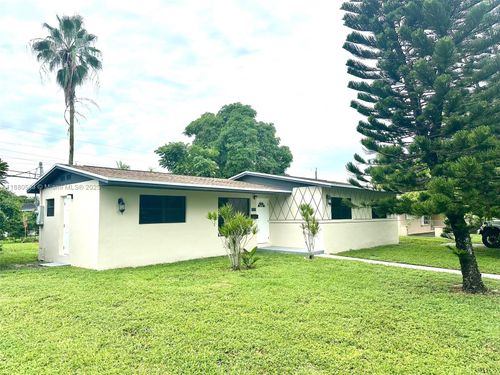 1420 Nw 174th St, Miami Gardens, FL, 33169-5125 | Card Image
