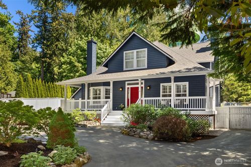 1854 Commodore Ln Nw, Bainbridge Island, WA, 98110-2628 | Card Image