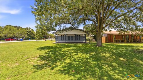 415 Pecan Row, New Braunfels, TX, 78132-2113 | Card Image