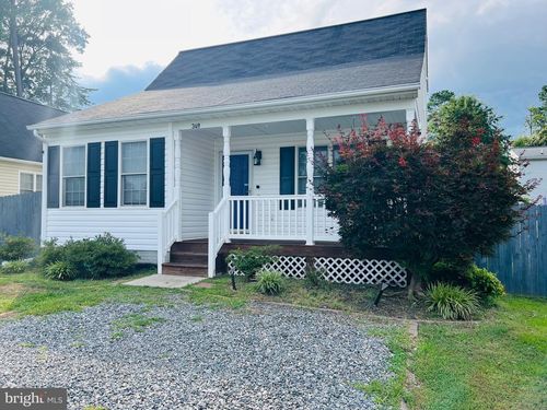 349 3rd St, COLONIAL BEACH, VA, 22443-1824 | Card Image
