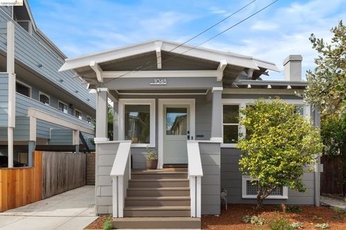 1048 Kains Ave, Albany, CA, 94706-1268 | Card Image