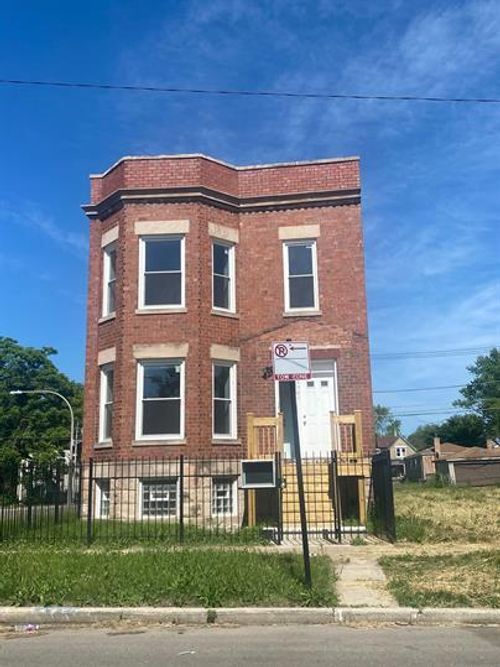 2e-6501 S Justine St, Chicago, IL, 60636-2832 | Card Image