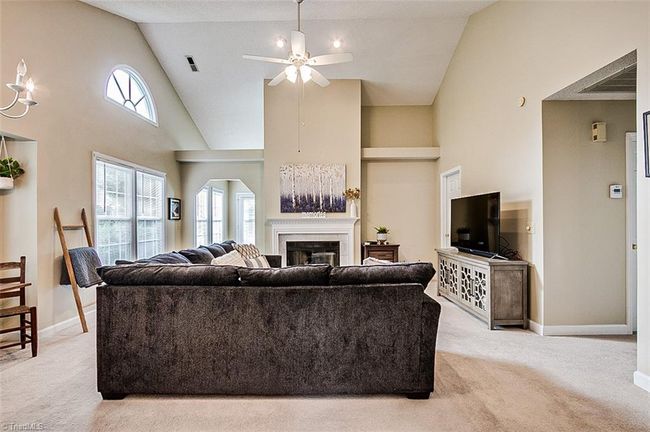 Great Room | Image 8