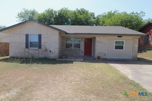 2105 Wayne St, Copperas Cove, TX, 76522-4183 | Card Image