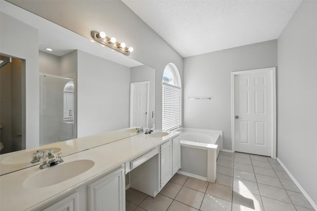 7845 Orland Park Cir, House other with 4 bedrooms, 3 bathrooms and null parking in Fort Worth TX | Image 17