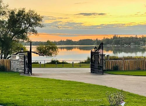 14833 Ninth Line, Stouffville, ON, L4A2Z6 | Card Image