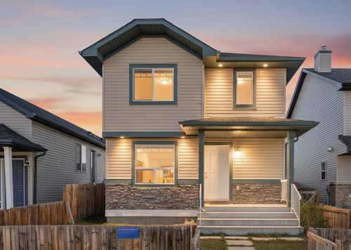 179 Saddlemead Green Ne, Calgary, AB, T3J4M8 | Card Image
