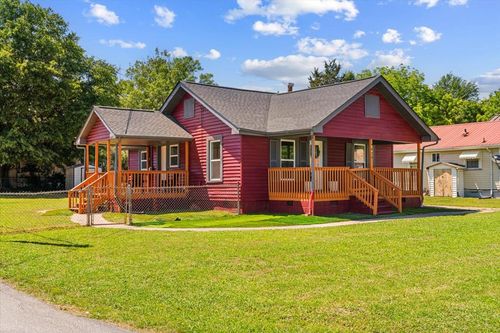 902 Mattie Dr, Dalton, GA, 30721-1041 | Card Image