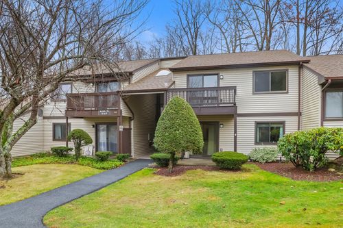 70e-70 Independence Ct, Yorktown Heights, NY, 10598 | Card Image