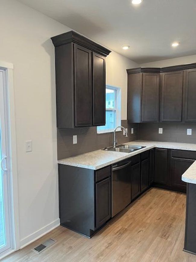 KITCHEN w/16" MATTE TAUPE TILE BACKSPLASH | Image 16