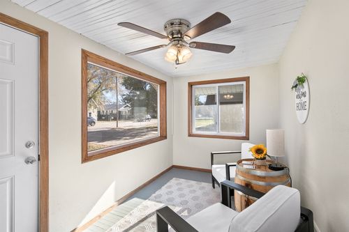 1426 45th St, Des Moines, IA, 50311-2421 | Card Image