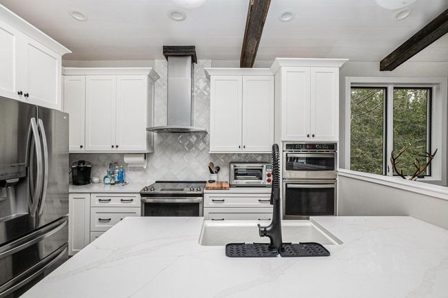 Upper level - kitchen | Image 21
